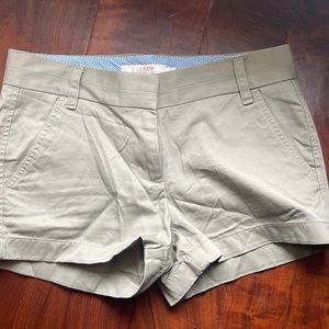 J. Crew 100% Cotton Chino Broken-In Khaki Shorts 3.5”